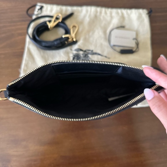 Burberry Canvas crossbody bag - Picture 3 of 4